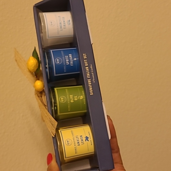 DW Home Italian Candle Gift Set - Yellow, Green, Blue, White - Picture 6 of 6